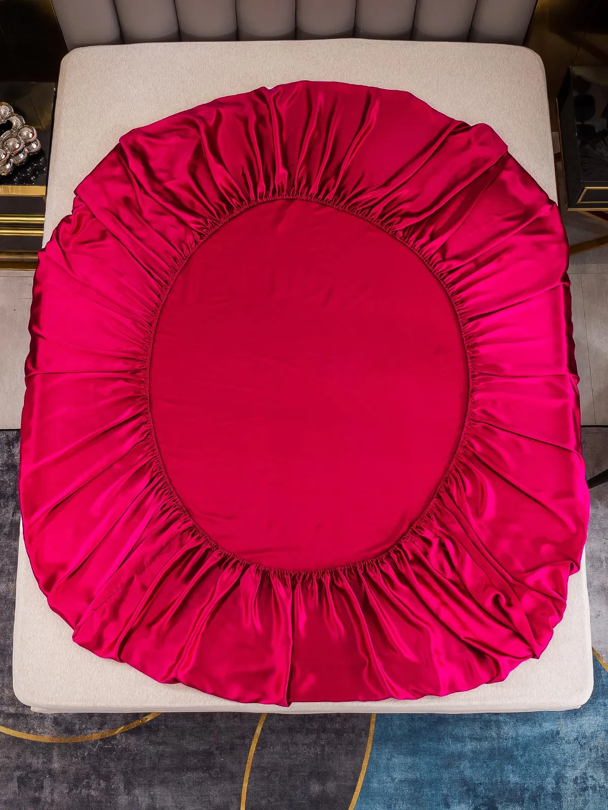 25Momme Mulberry Silk Seamless Fitted Sheet