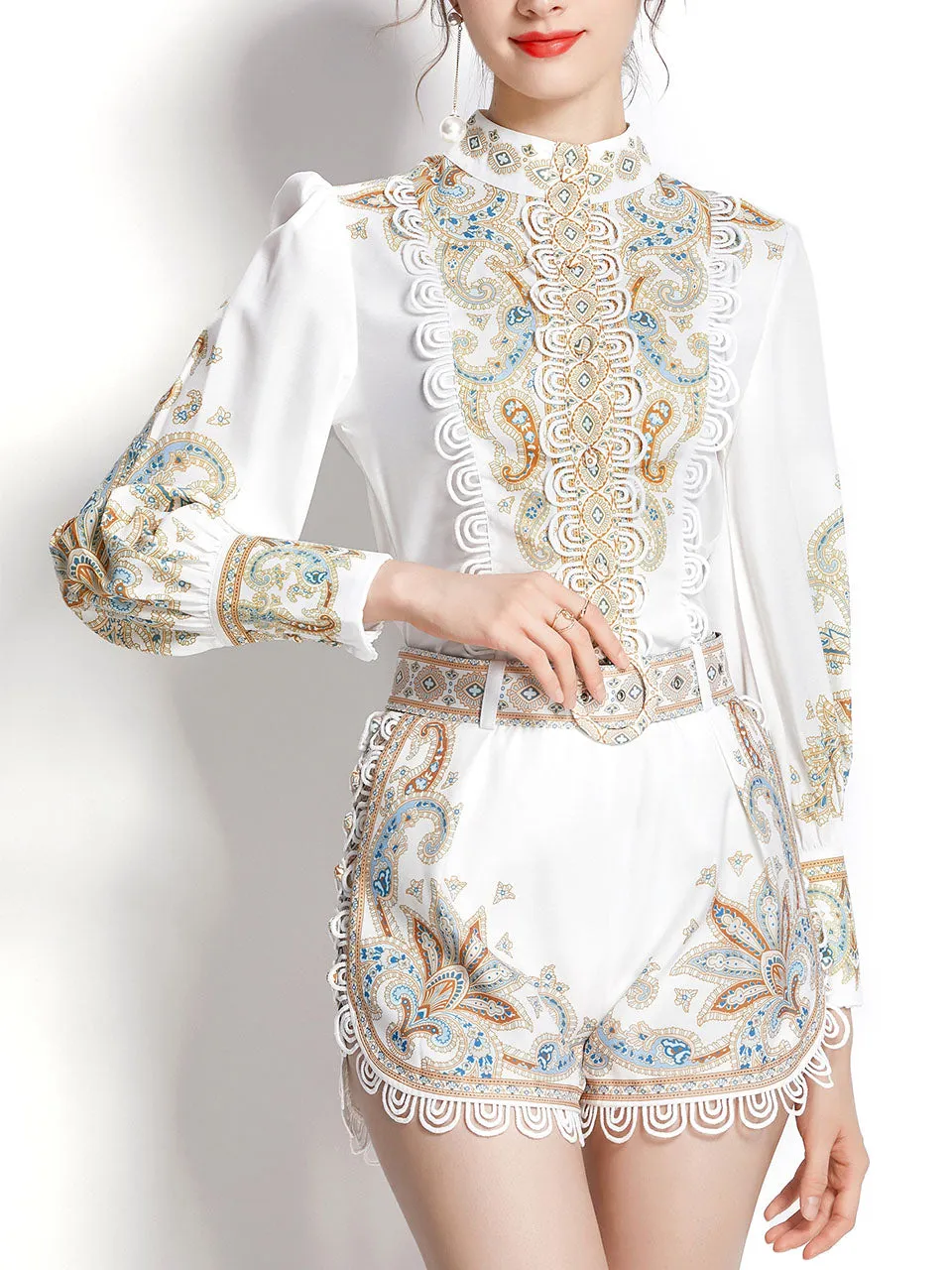 2PS White High Collar Floral Print Long Sleeved Shirt And Shorts Set