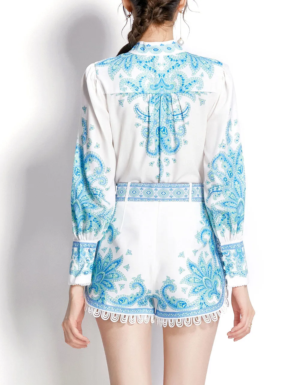 2PS White High Collar Floral Print Long Sleeved Shirt And Shorts Set