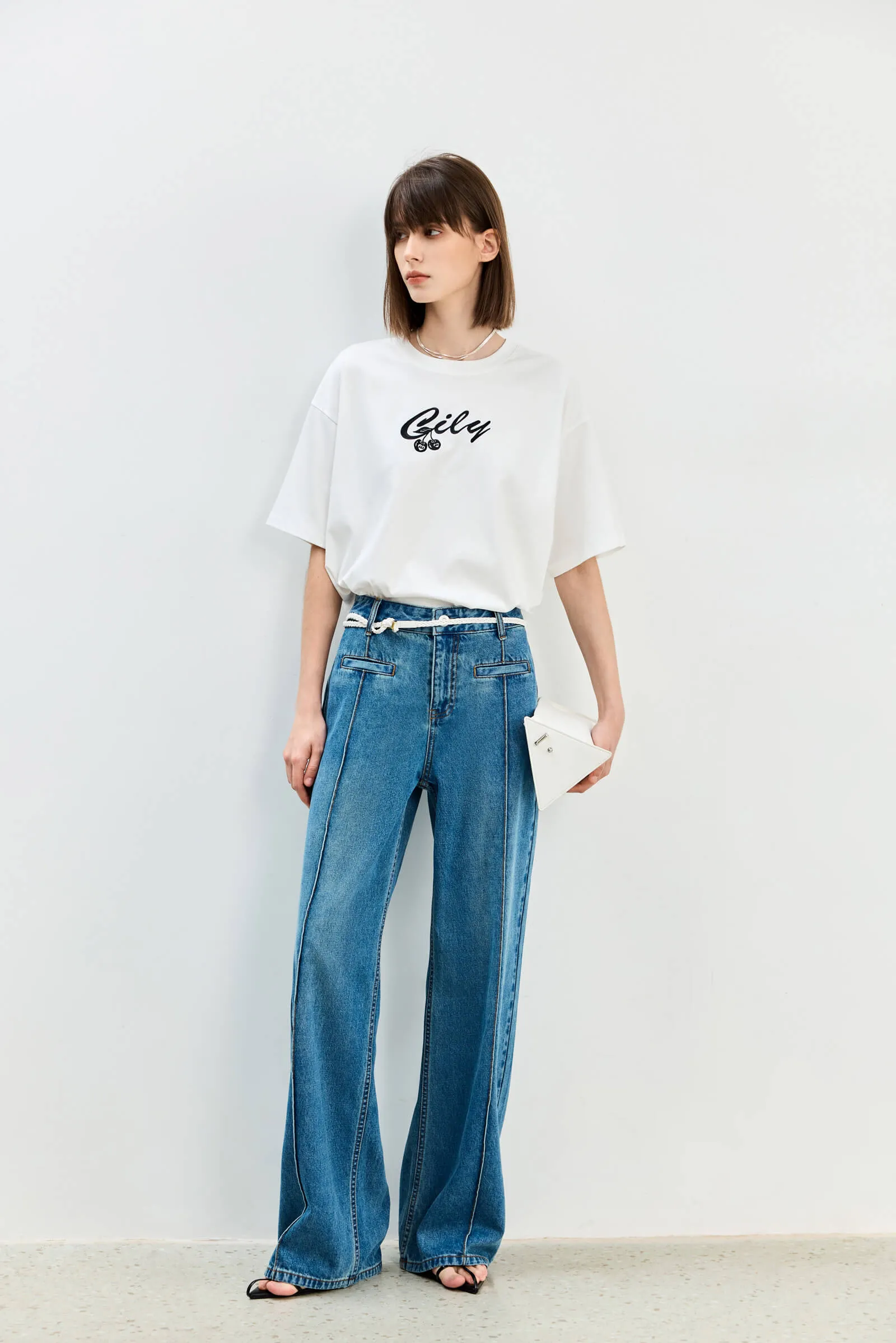 LILY Classic Straight Leg Jeans