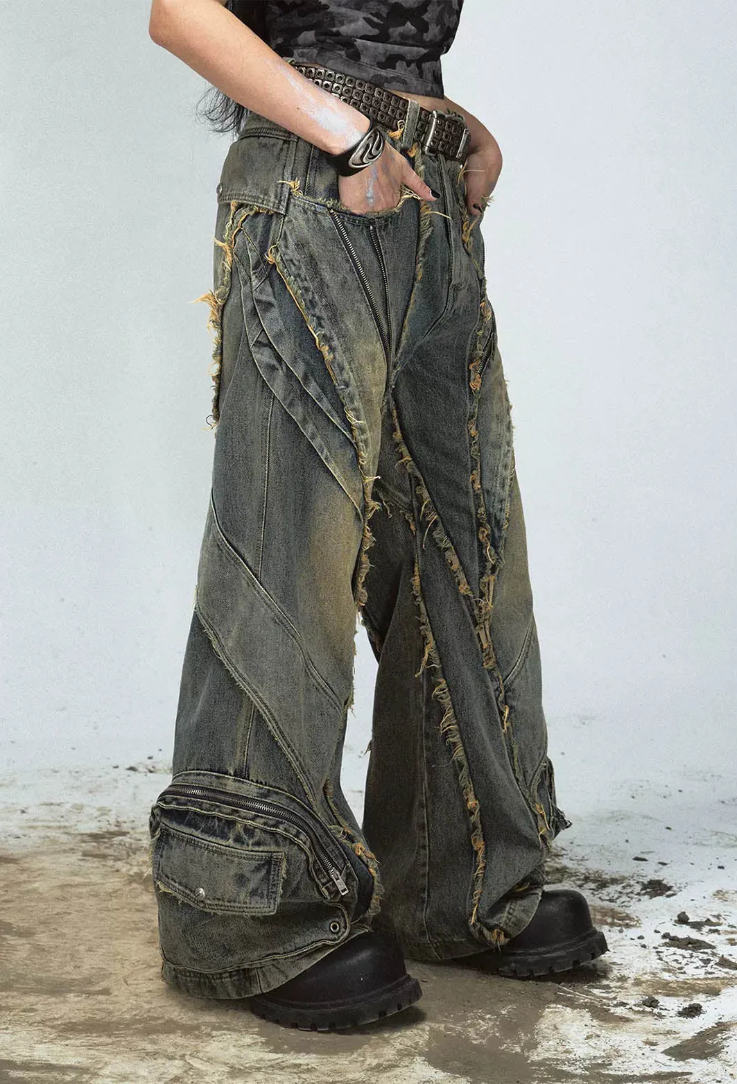 Wide-leg denim pants